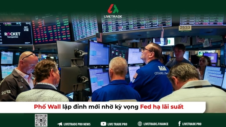 Wall Street hits new high on Fed rate cut expectations